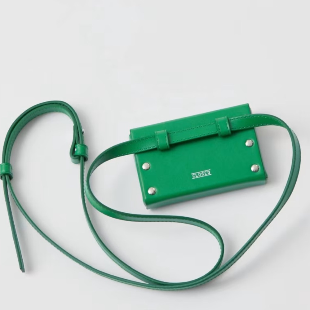 CLOSED | Belt Bag in Green Patina RARE! $370